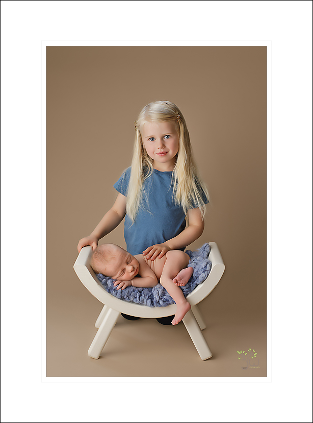 Seattle newborn photographer